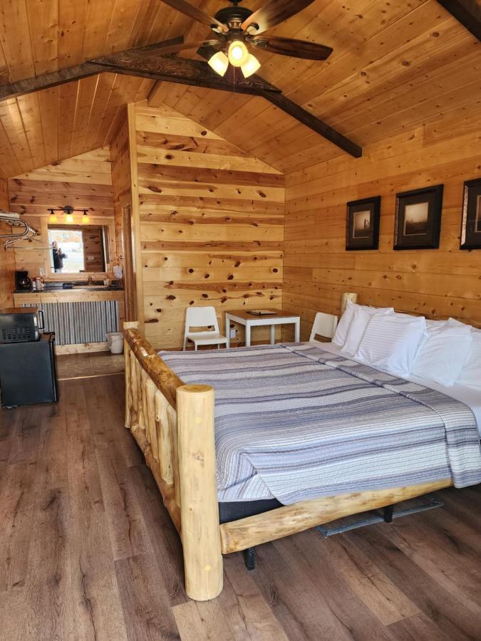 טרופיק Bryce Valley Lodging מראה חיצוני תמונה
