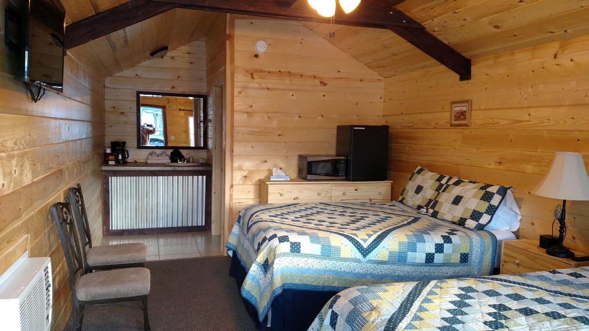 טרופיק Bryce Valley Lodging מראה חיצוני תמונה
